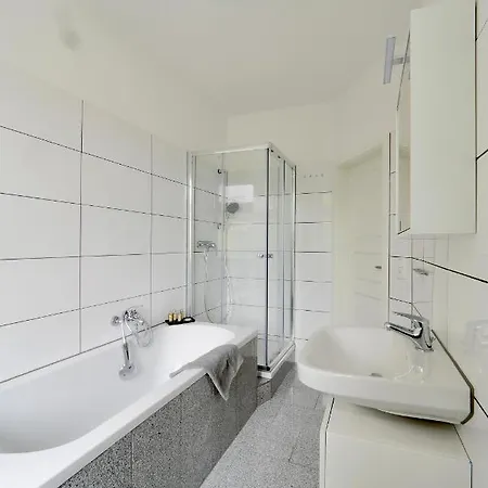 Altstadtjuwel Am Hospitalplatz - 3 Mit Balkon * Erfurt